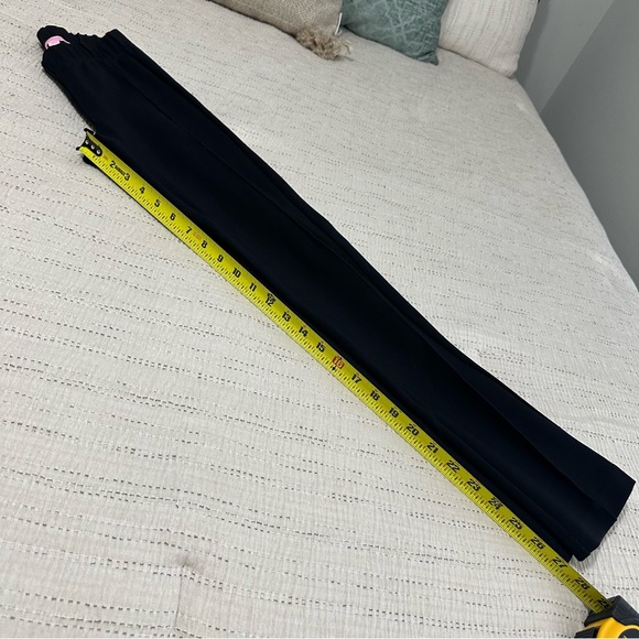 Lilly Pulitzer Classic Black Leggings - Picture 5 of 5